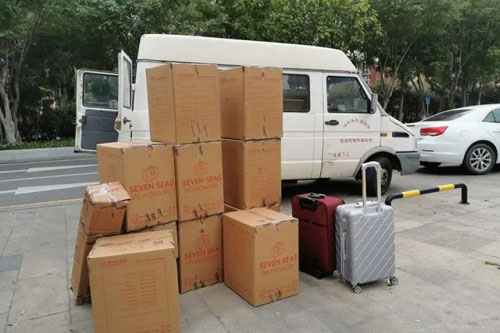 东方华侨农场行李托运公司